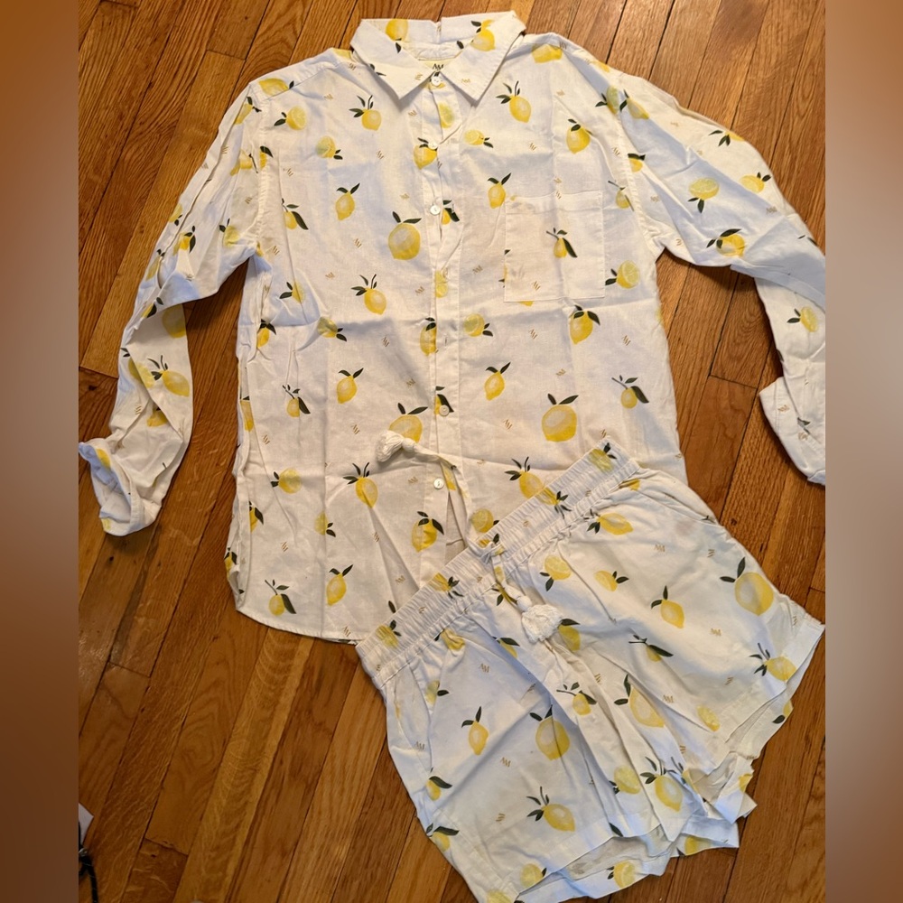 Ambra Magdalena Lemon Print linen beach set
